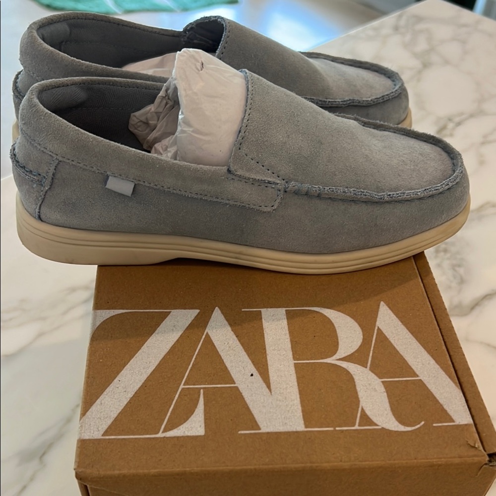 Zara Kids Boys Suede slip on loafers like Summer Walk - ltblue - size 33 EU/2 US